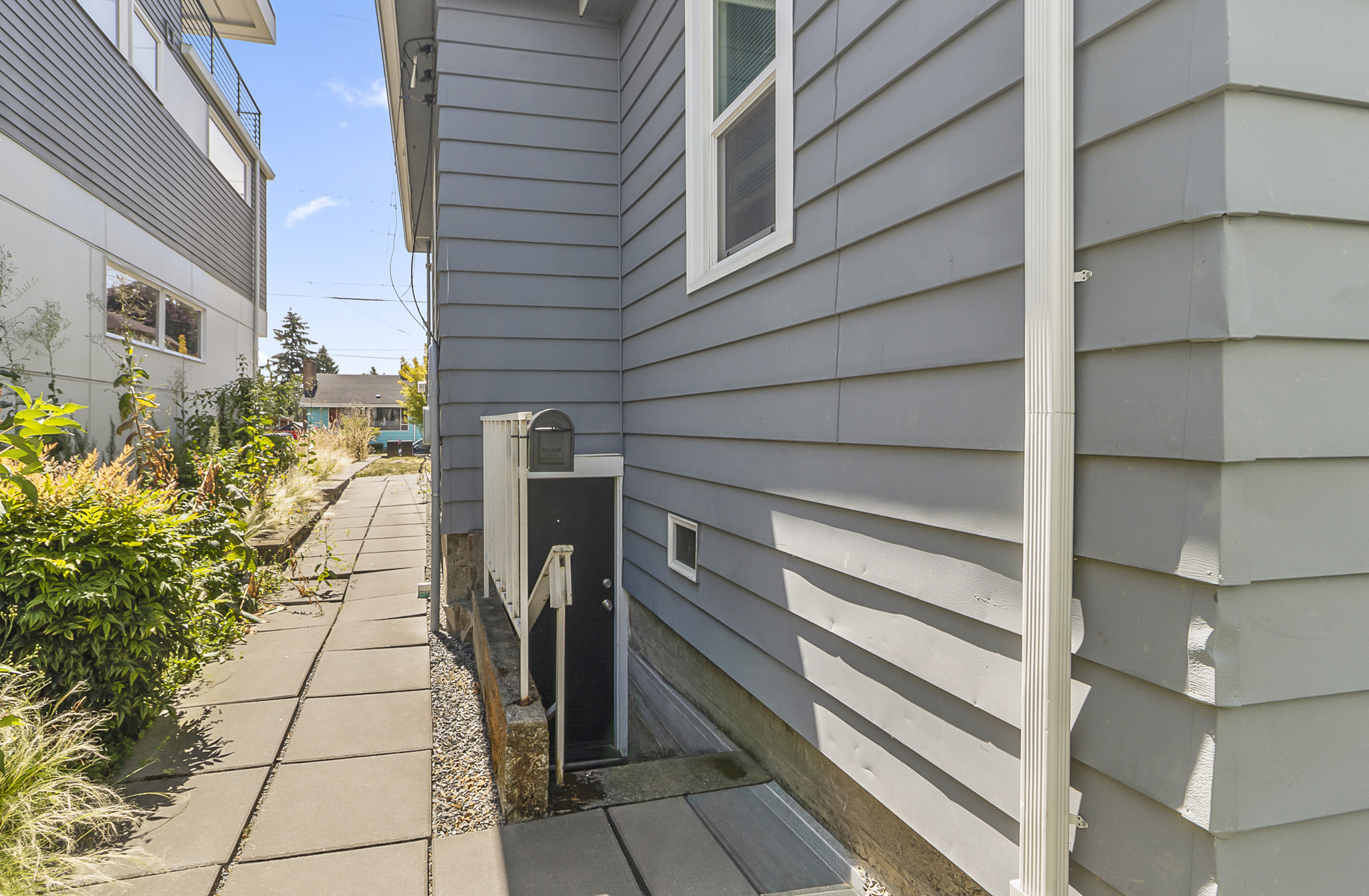 4246 South Graham Street - Basement